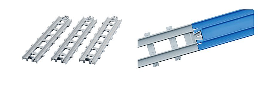 リアル直線レール｜リアル直線レールは「R-01 直線レール」（別売）とも繋げられます。