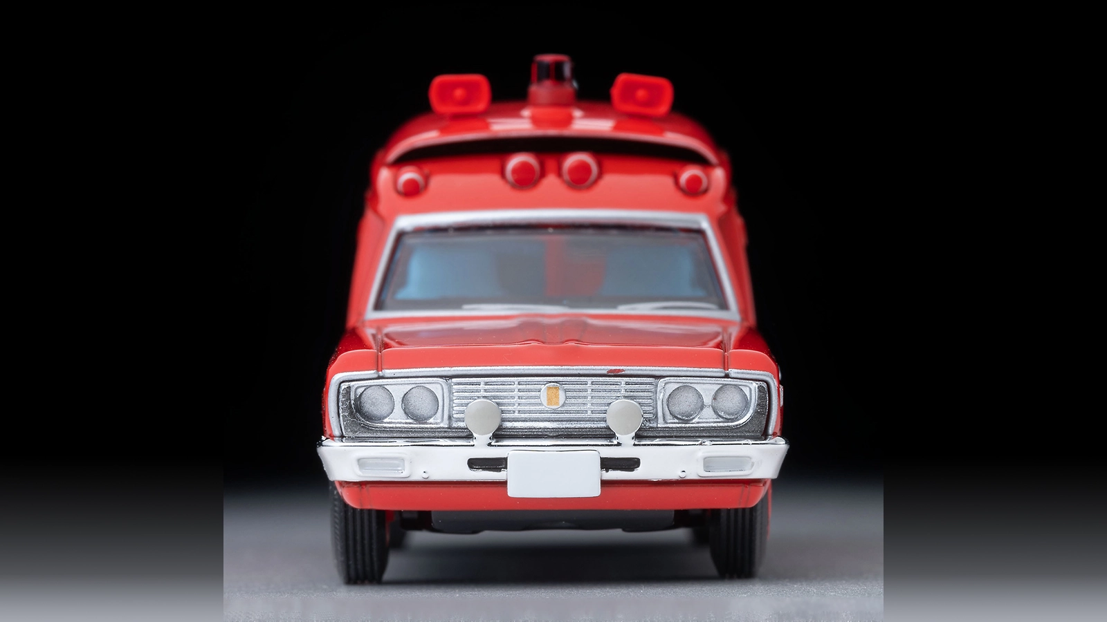 トミカリミテッド ヴィンテージ トヨタ救急車 FS55V型（消防庁）