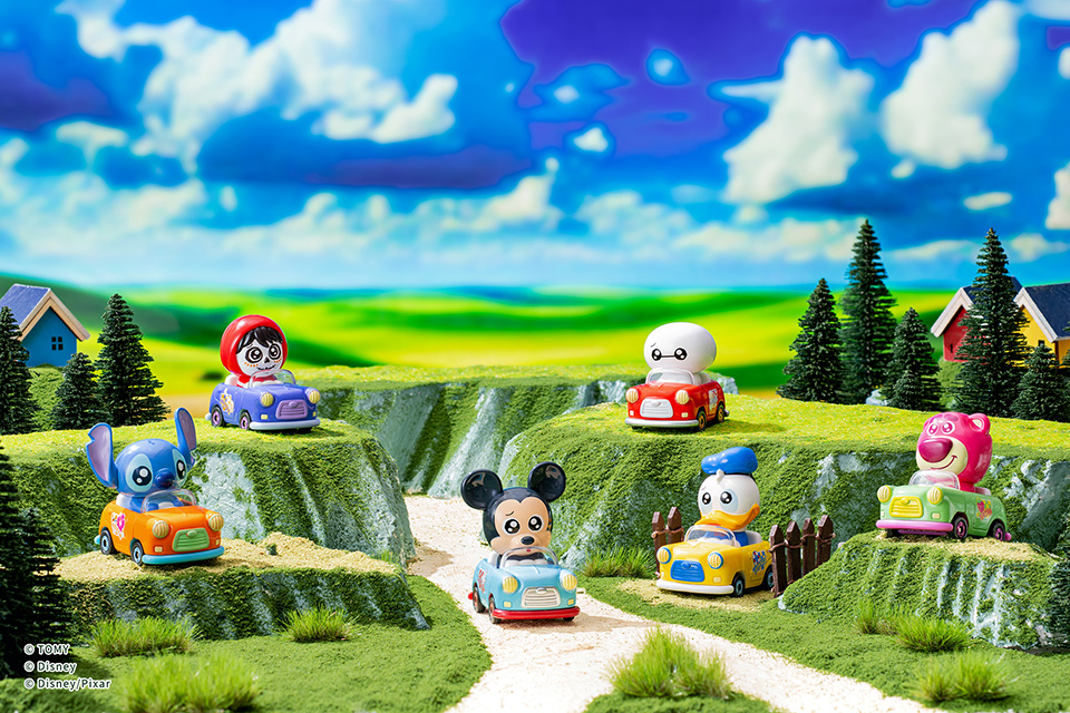 DISNEY CHARACTERS Vol. 1