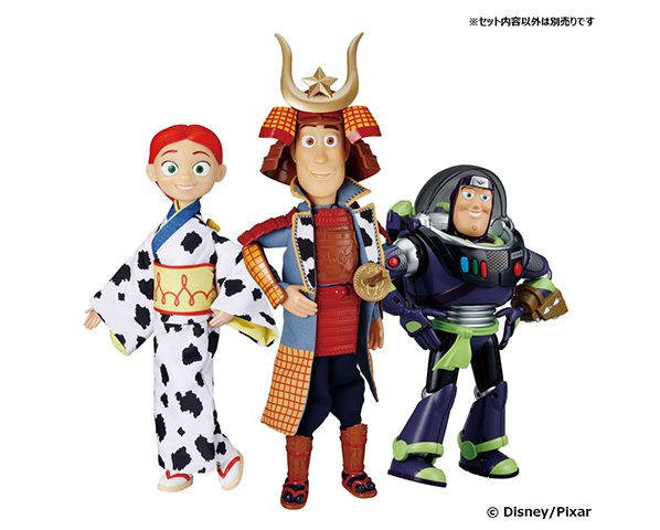 トイ・ストーリー 30周年 リアルサイズトーキングフィギュア ウッディ KABUTO ver.／バズ・ライトイヤー NINJAver.／ジェシー KIMONO ver.